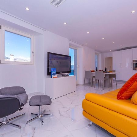 Yellow View Apartment - Happy Rentals Ronco sopra Ascona Exteriér fotografie